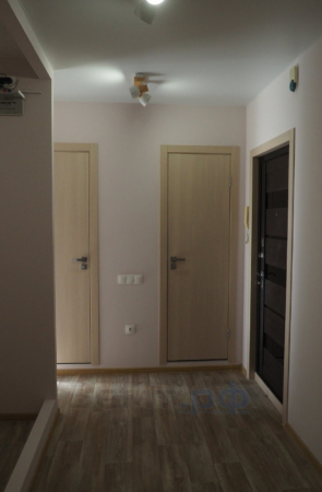 Ремонт прихожей в квартире под ключ в СПб
