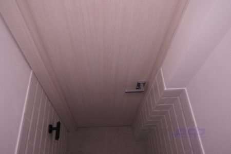 Установка дверей в ванной и туалете 600.11 серии панельного дома
