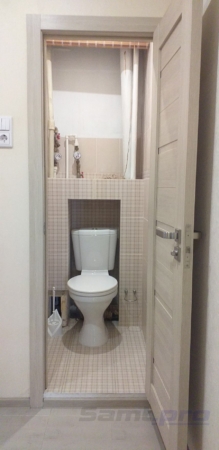 Общий вид туалета 137 серии до ремонта